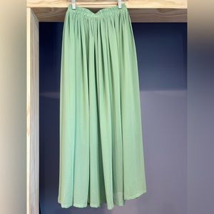 Chicwish Green Chiffon Skirt